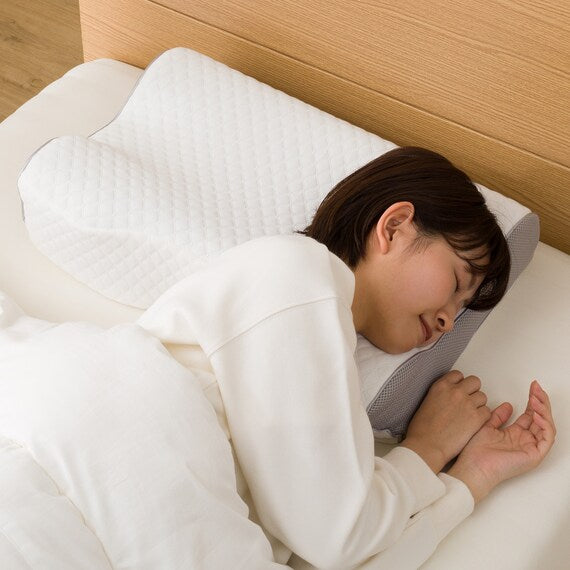 PILLOW FOR COMFORTABLE SIDESLEEP P2215