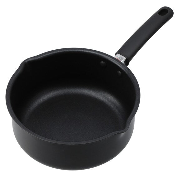 GAS EASY POUR SAUCE PAN 20CM KN2