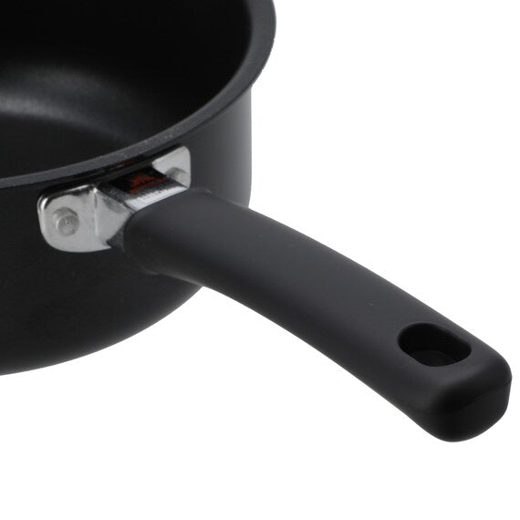 GAS EASY POUR SAUCE PAN 20CM KN2