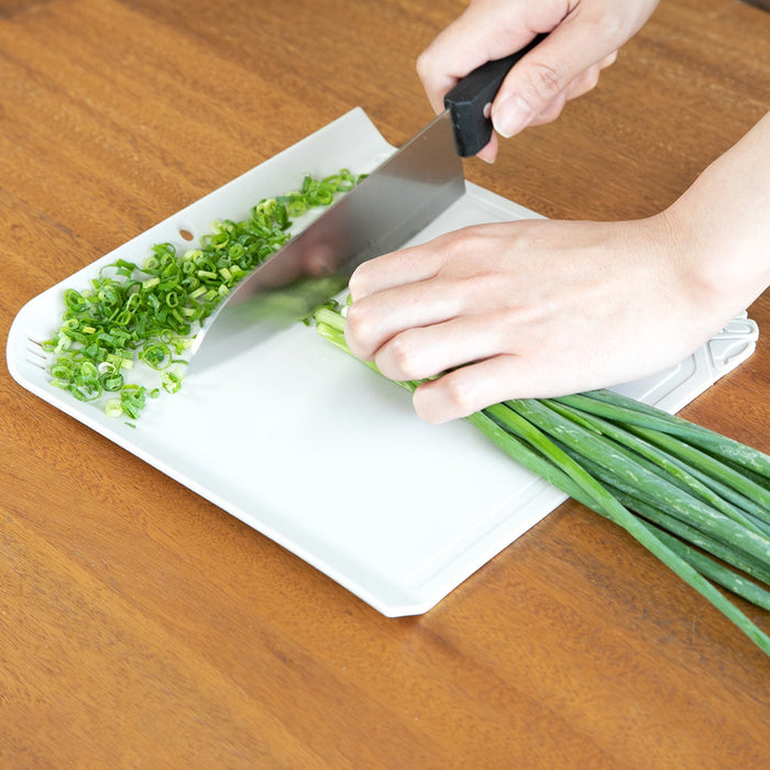 CUTTING BOARD S